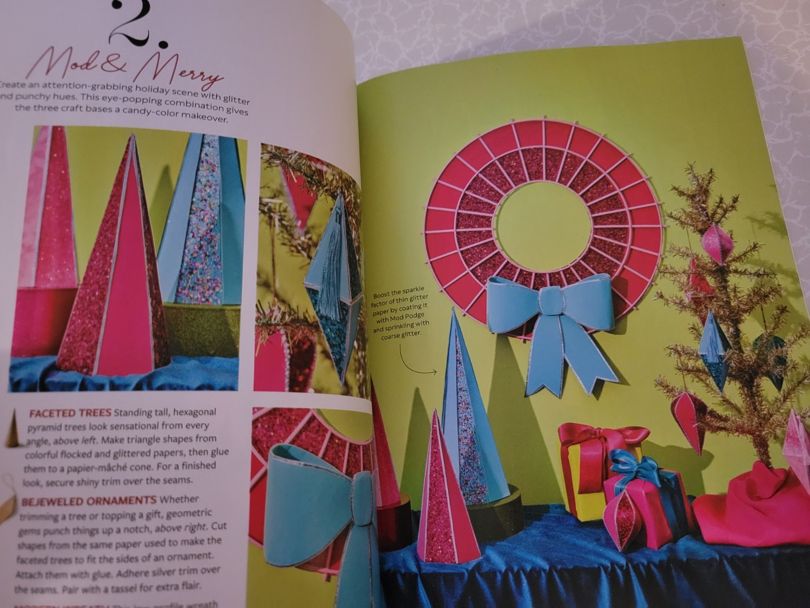 BH&G Christmas Ideas Dec 2025 Edition – Merry & Bright – Tour 5 Joyful Homes