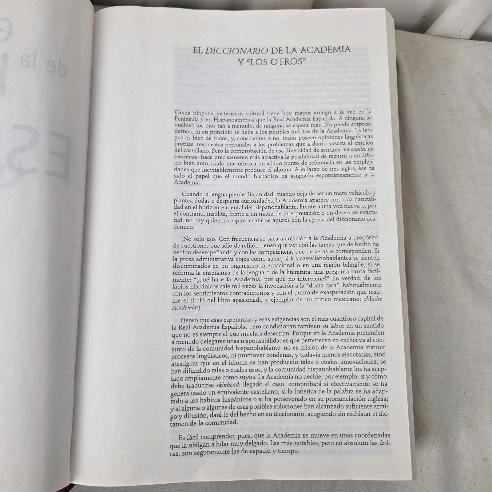 Gran Diccionario de la Lengua Espanola Hardcover Spanish Dictionary Larousse