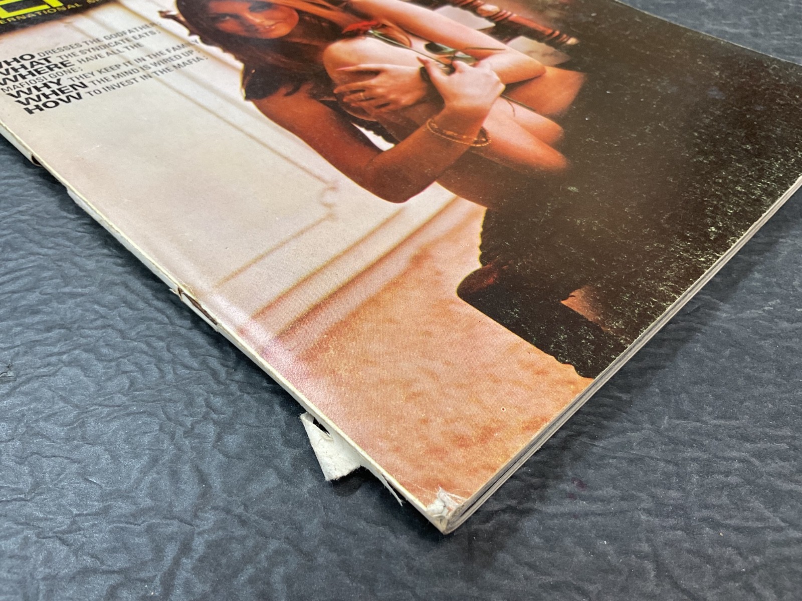 Penthouse Magazine March 1972 Billie Deane Centerfold Intact