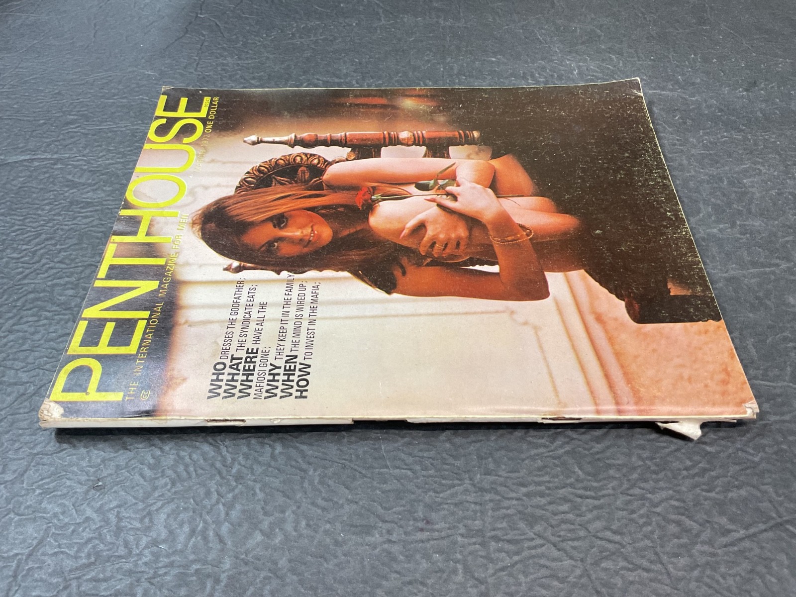 Penthouse Magazine March 1972 Billie Deane Centerfold Intact