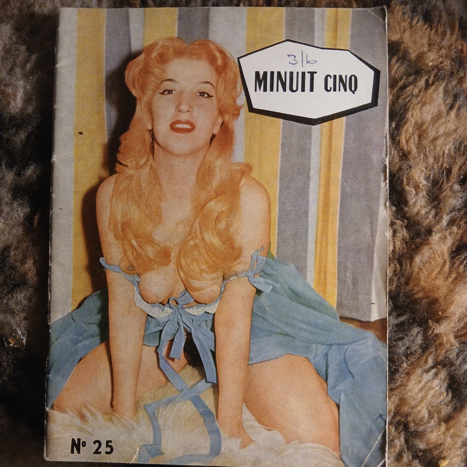 minuit cinq Vintage Magazines Non Full Nudity issues number 25