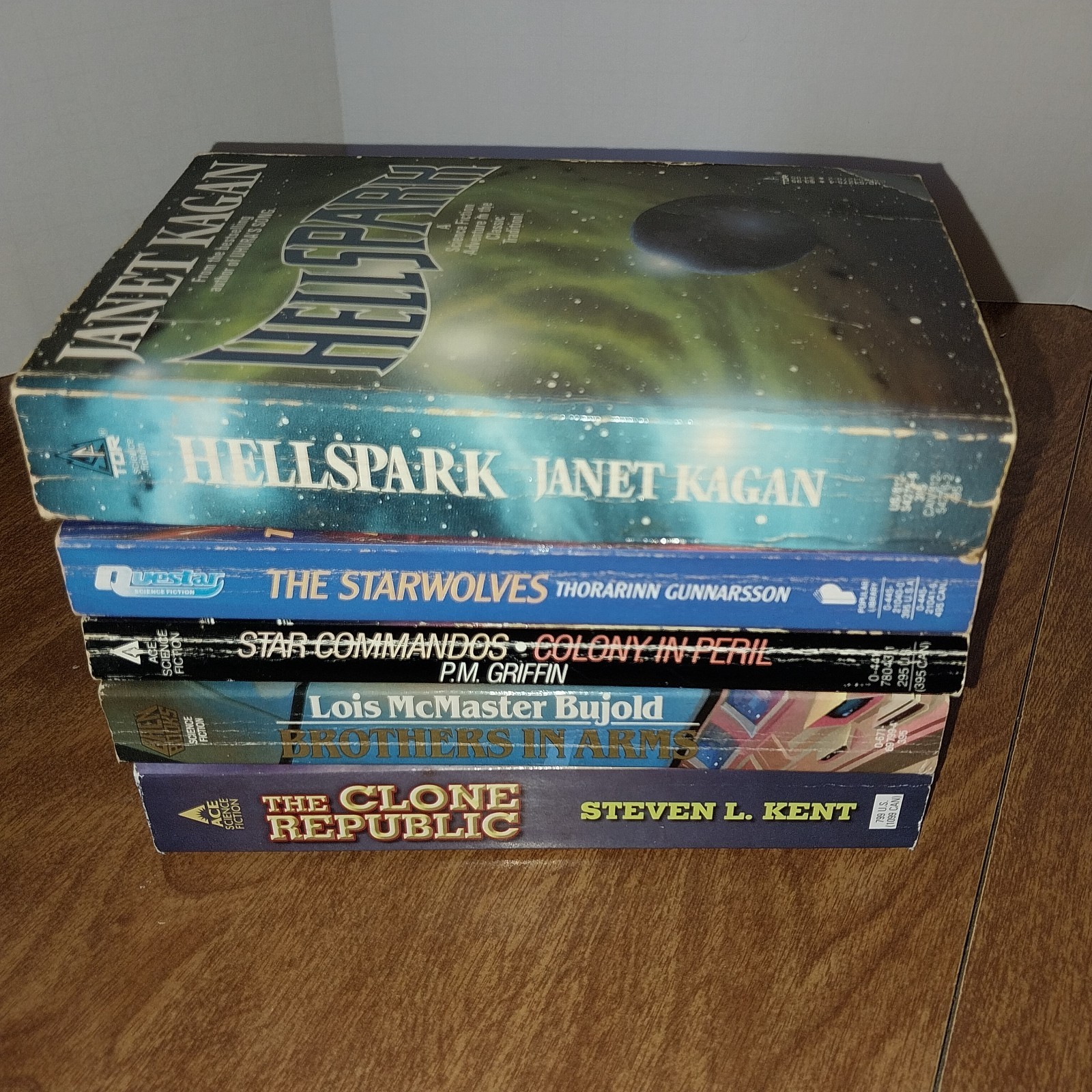 Vtg Mixed Science FictionPaperback Book Lot Of 5 Miltary/ Sci-fi