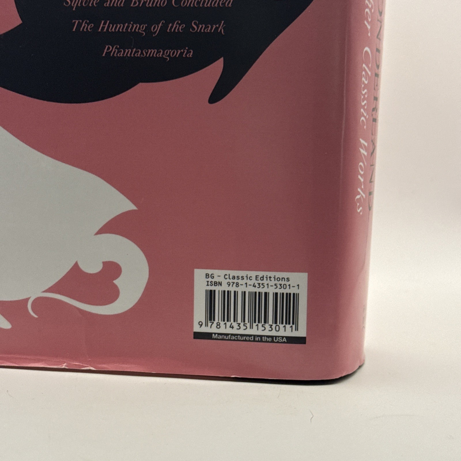Alice&rsquo;s Adventures in Wonderland Classic Works by Lewis Carroll Hardcover