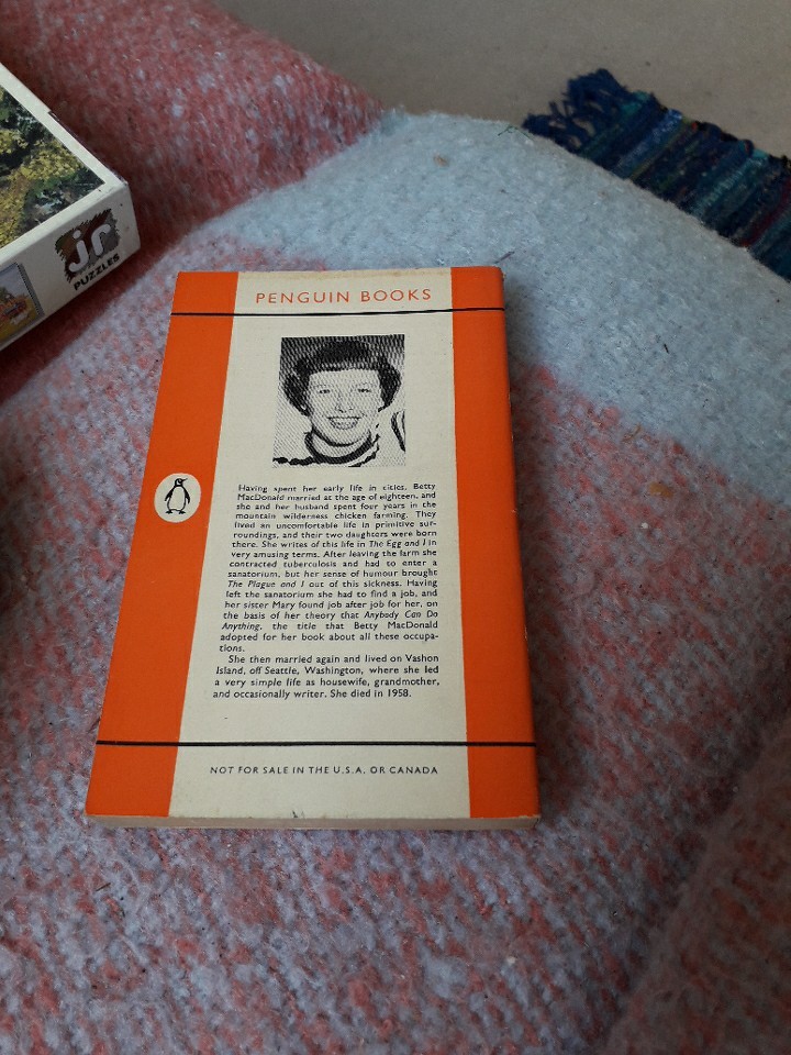 The Egg And I By Betty MacDonald, Penguin PAPERBACK. 1960