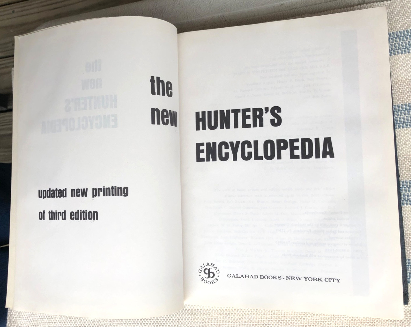 The New Hunters Encyclopedia editor Raymond R. Camp 1972 Third Revised Edition