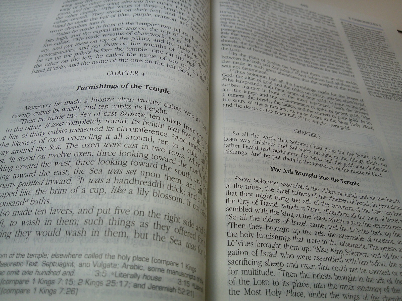 THE WOMAN&rsquo;S STUDY BIBLE NEW KING JAMES VERSION NELSON 922 BLUE HB 1995