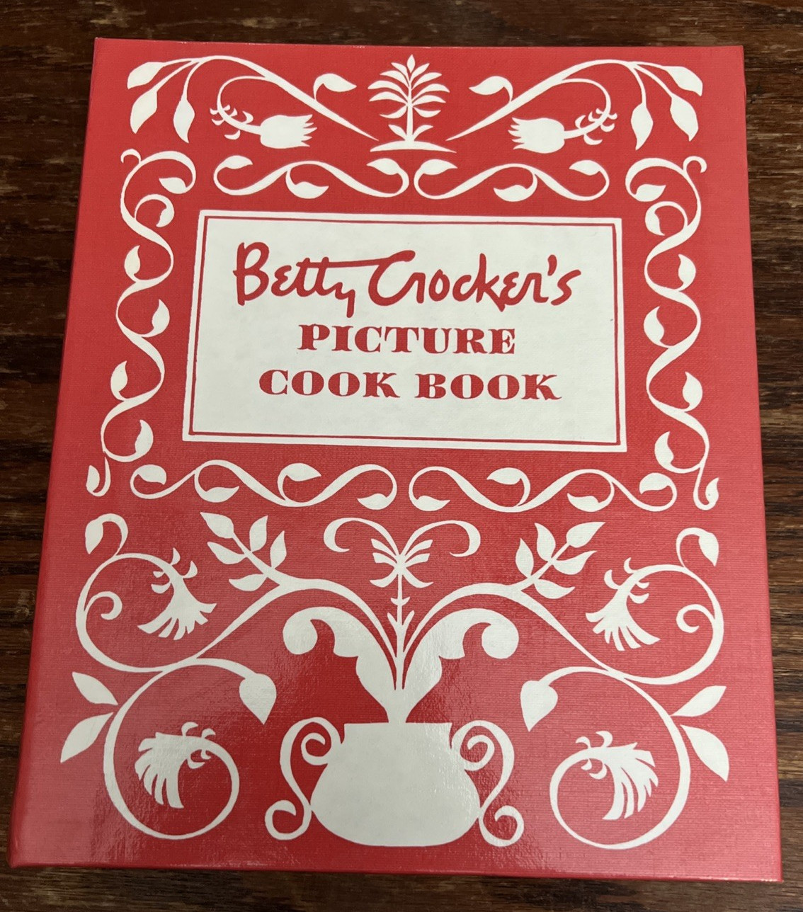 Betty Crocker&rsquo;s Picture Cookbook Facsimile 1950 Edition Hardcover 5-Ring Binder