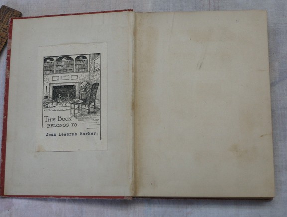 Scarce Antique Alice&rsquo;s Adventures in Wonderland, McKay&rsquo;s Young People&rsquo;s Classics