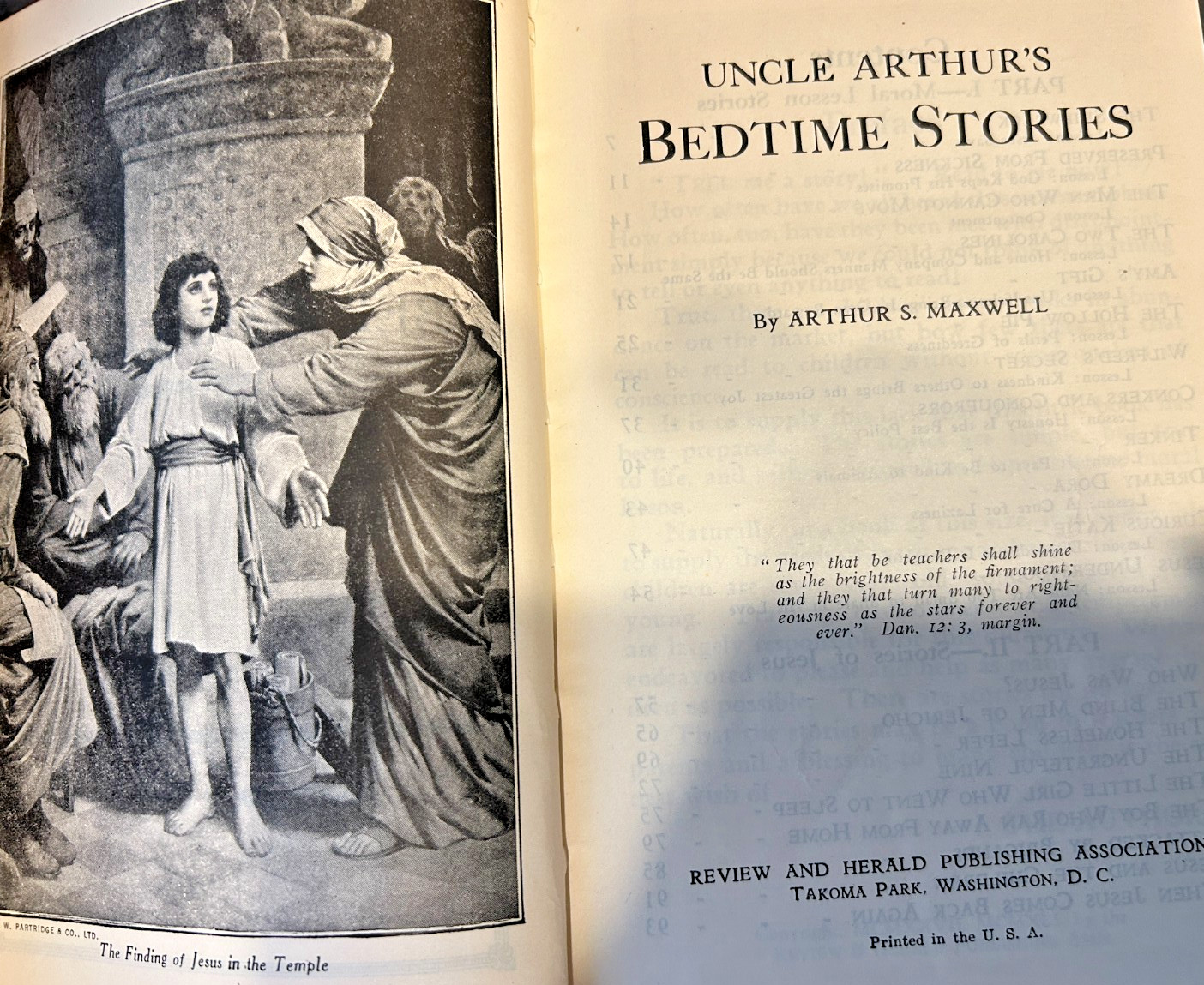 8 Uncle Arthur&rsquo;s BEDTIME STORIES / Arthur Maxwell /mixed lot /Hard & Soft Covers