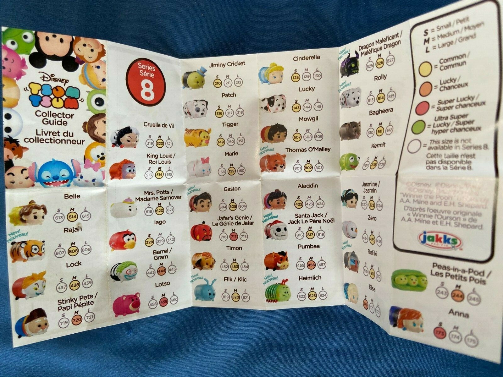 Tsum Tsum Vinyl Small Collector&rsquo;s Guide Series 8 *NEW/Nice Condition* pp1