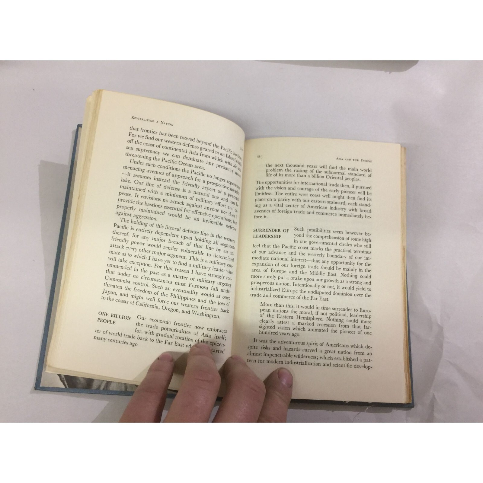Revitalizing A Nation- MacArthur&rsquo;s Beliefs Book by The Heritage Foundation Inc