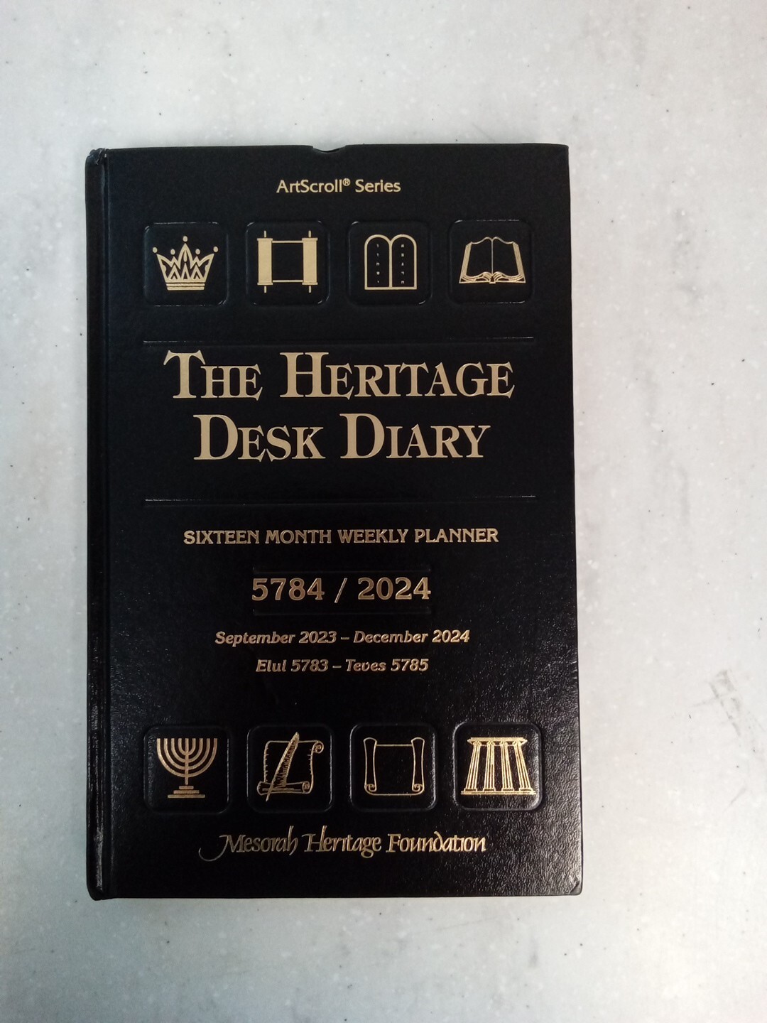 The Heritage Desk Diary Sep 2023-Dec 2024 / Mesorah Heritage Foundation