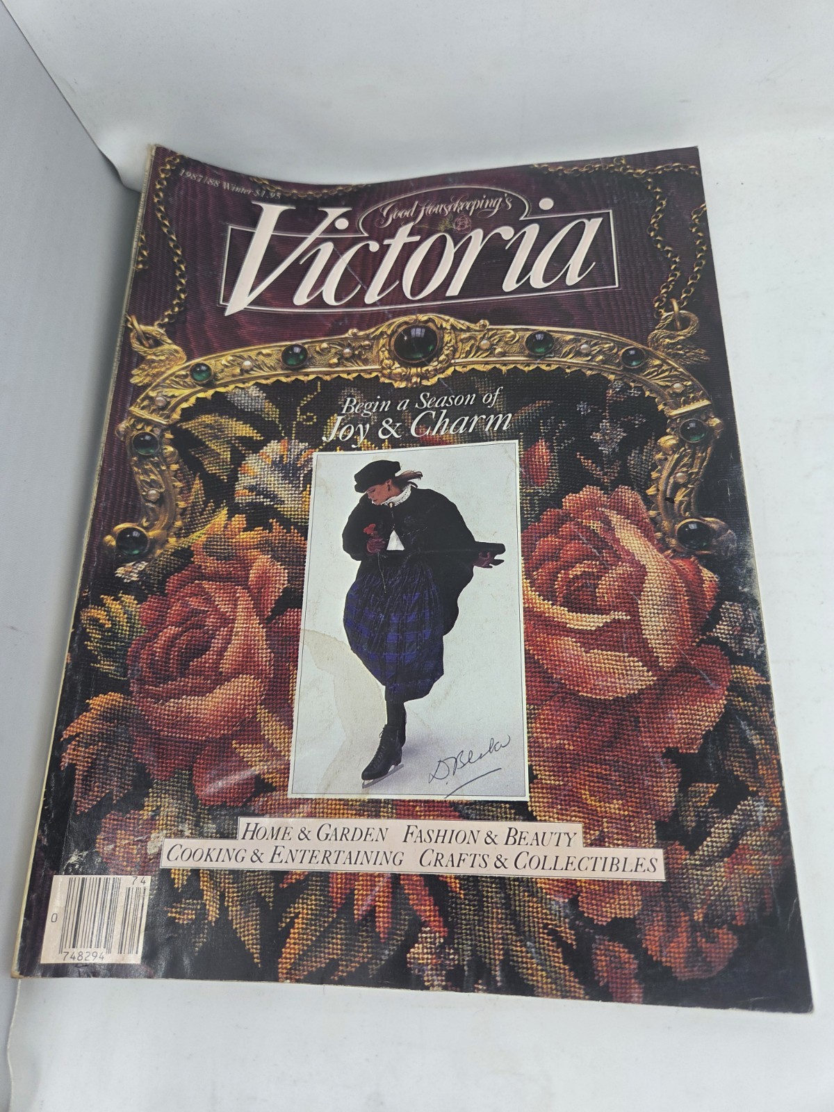 Mixed Lot of 10 Victoria Magazine (1987-1991) Lot 1