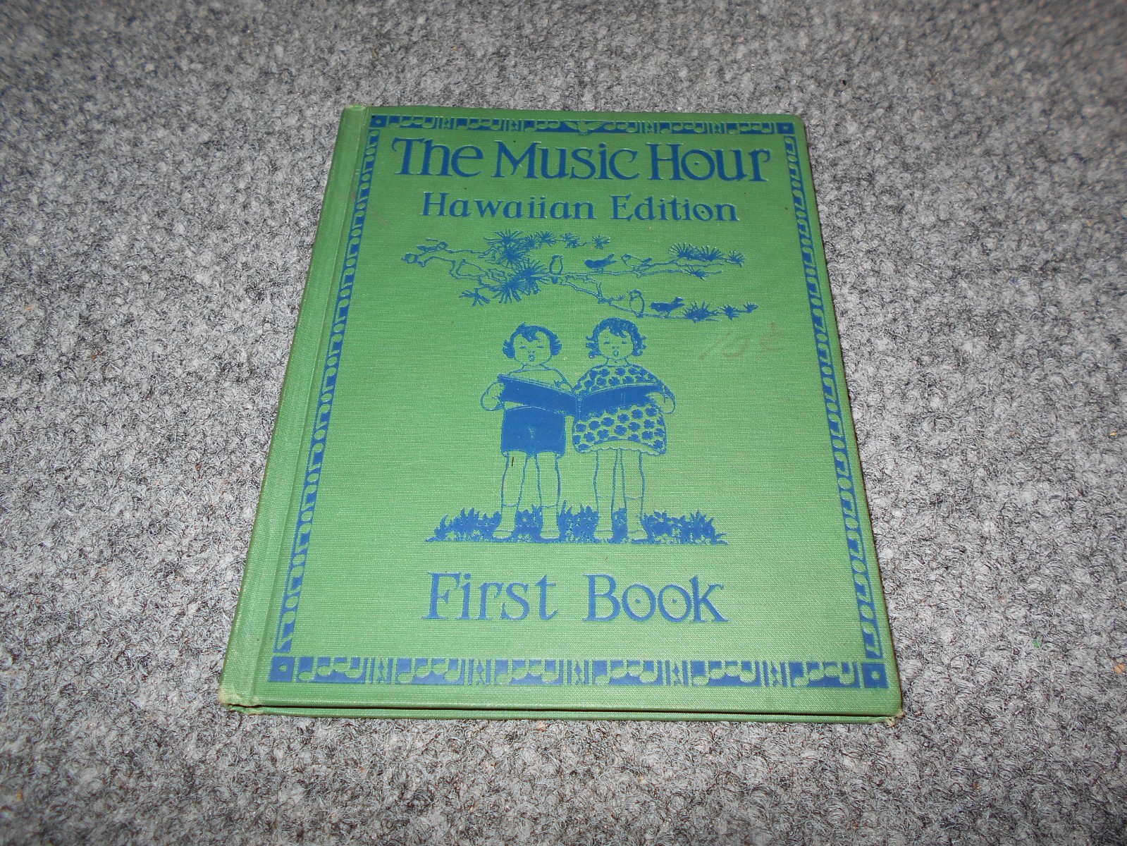 1932 VTG THE MUSIC HOUR HAWAIIAN EDITION FIRST BOOK BY SILVER BURDETT & CO.