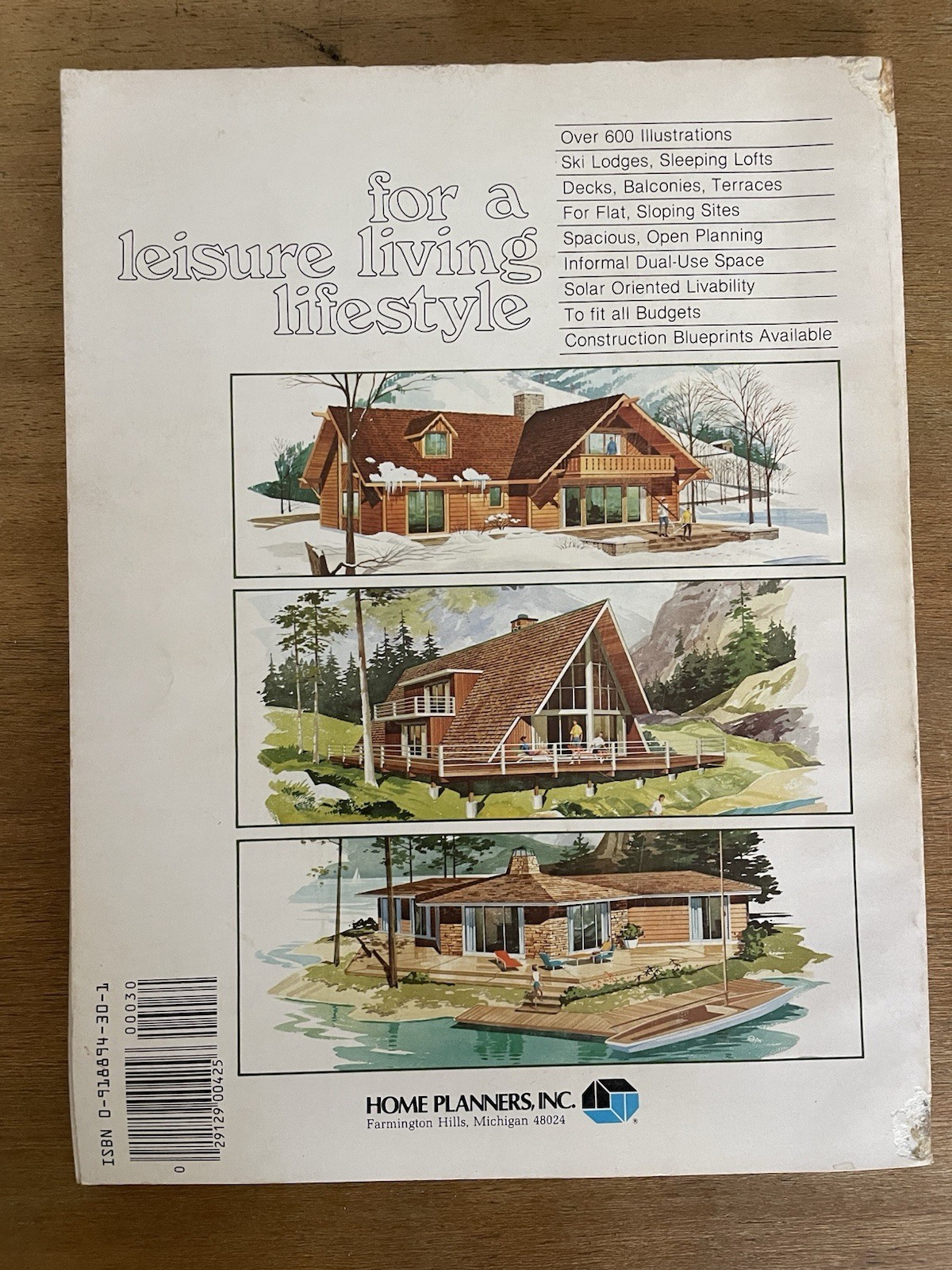 205 Home Plans: Multi-Level Designs Book by Home Planners Inc.