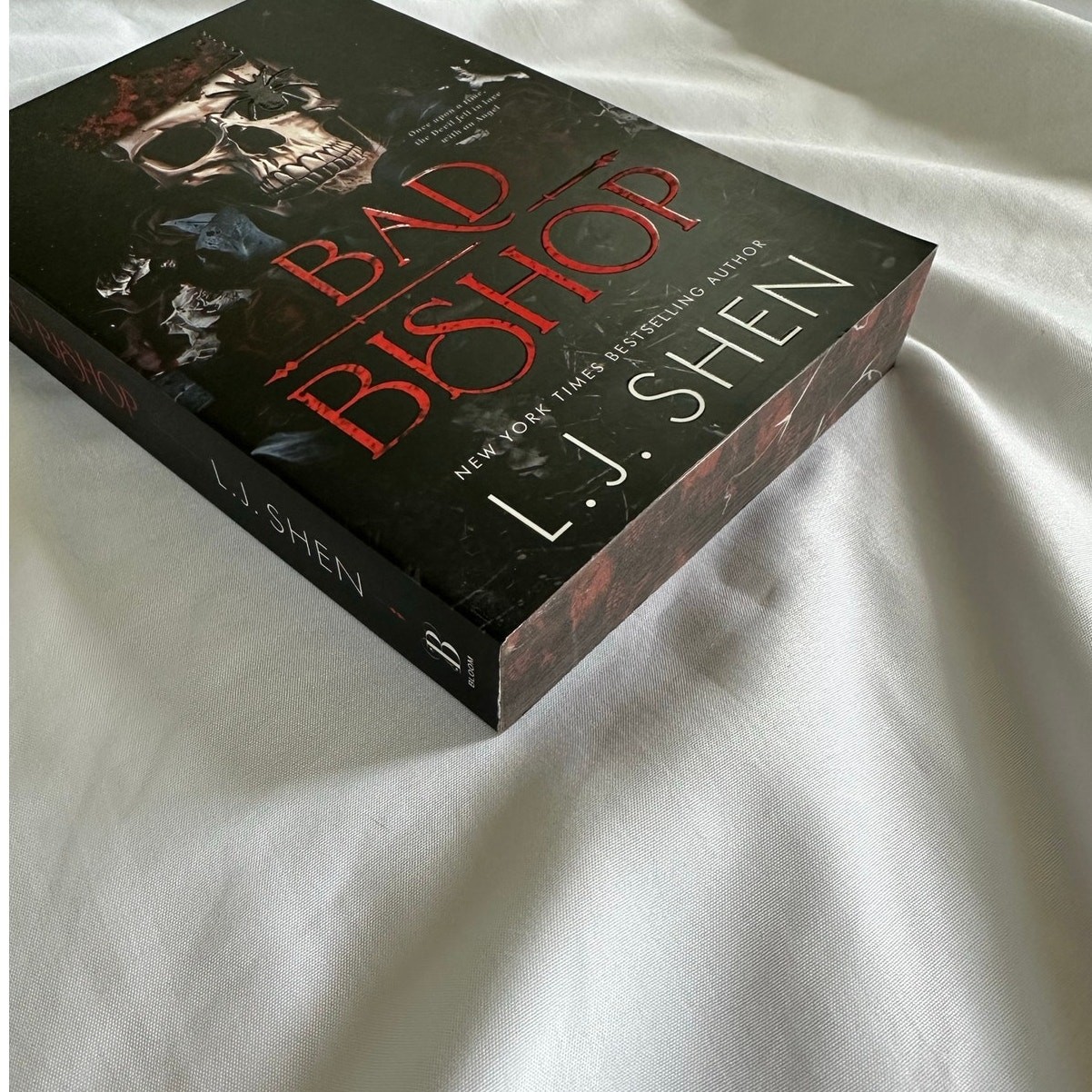 Bad Bishop By L.J. Shen Deluxe Paperback W/ Sprayed Edges New