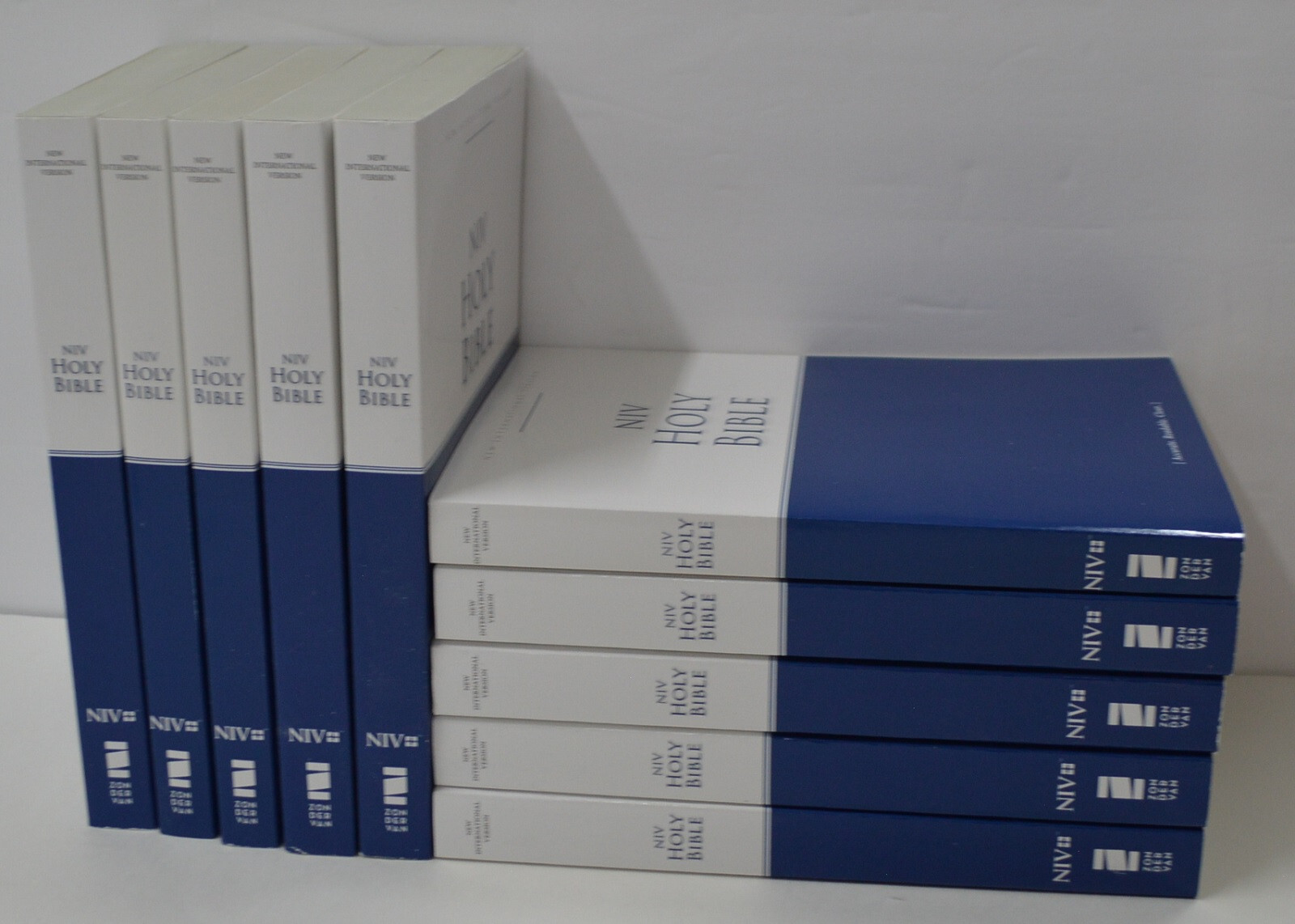NIV Bible Blue « 20 OUTREACH BIBLES » Wholesale Bibles BRAND NEW in Shrink Wrap!!