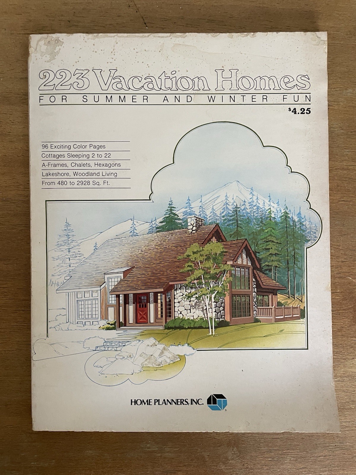205 Home Plans: Multi-Level Designs Book by Home Planners Inc.