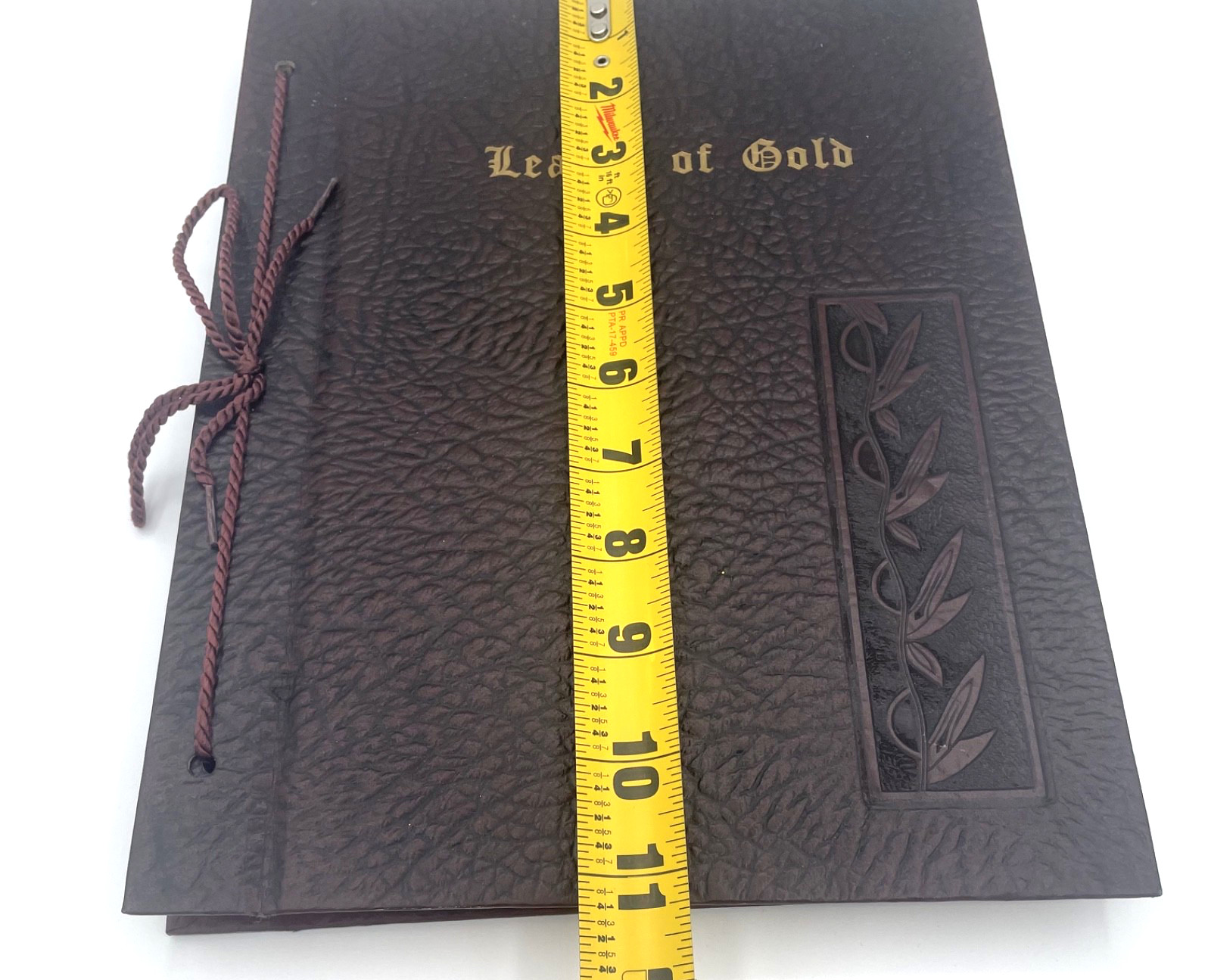 Vintage Leaves of Gold, An Anthology of Prayers Memorable Phrases 1948 HC