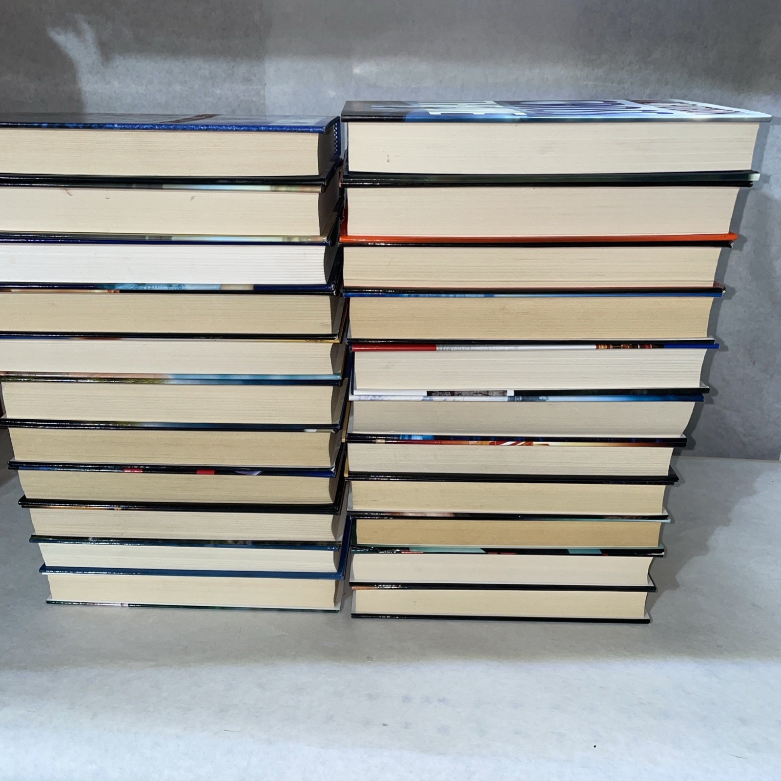 JAMES PATTERSON Mixed Lot of 22 Alex Cross Women’s Murder Club Hardcover Books