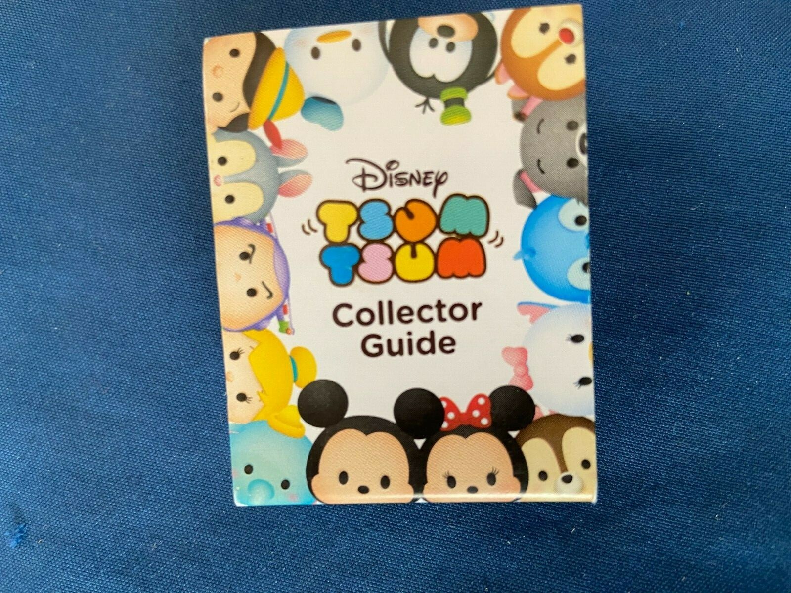 Tsum Tsum Vinyl Small Collector&rsquo;s Guide Series 4 *NEW/Nice Condition* pp1