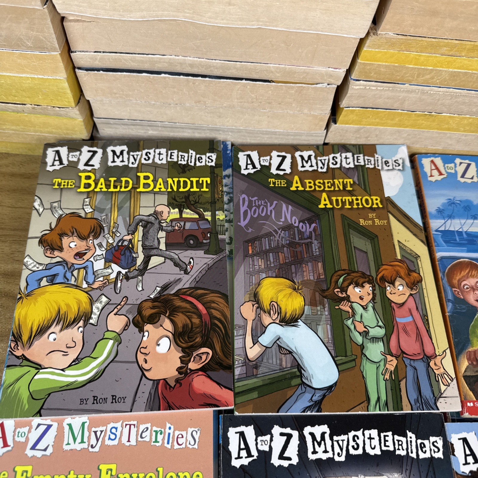 LOT OF 20 A TO Z MYSTERIES CHAPTER BOOKS Mixed Lot AGES 6-9 Paperback