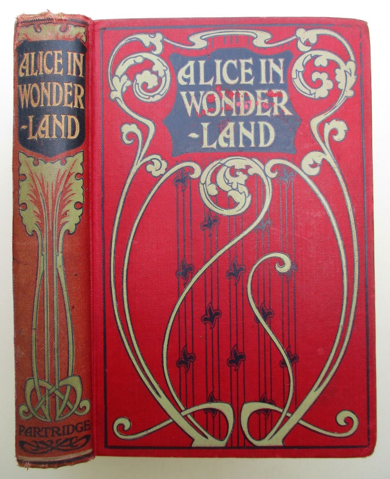 RARE C. 1908 ALICE IN WONDERLAND K M ROBERTS ILLUSTRATED ART NOUVEAU BINDING