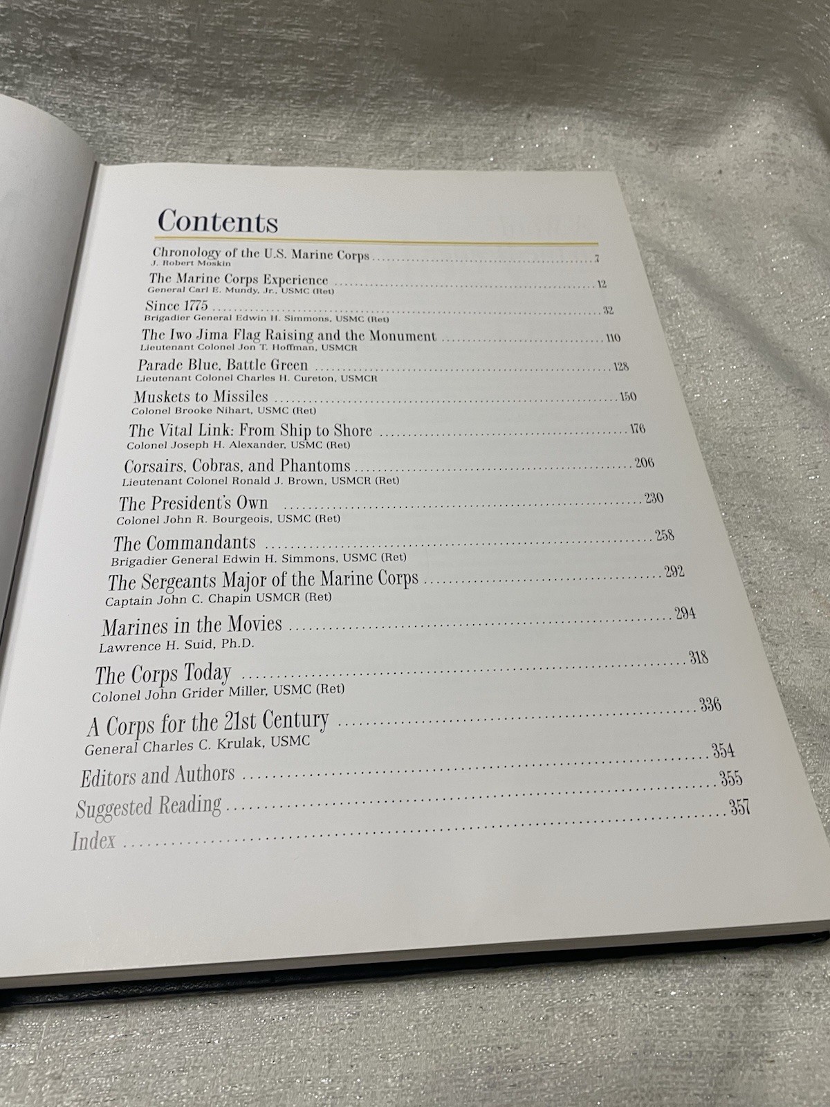 THE MARINES Marine Corps Heritage Foundation ILLUSTRATED BOOK 1998