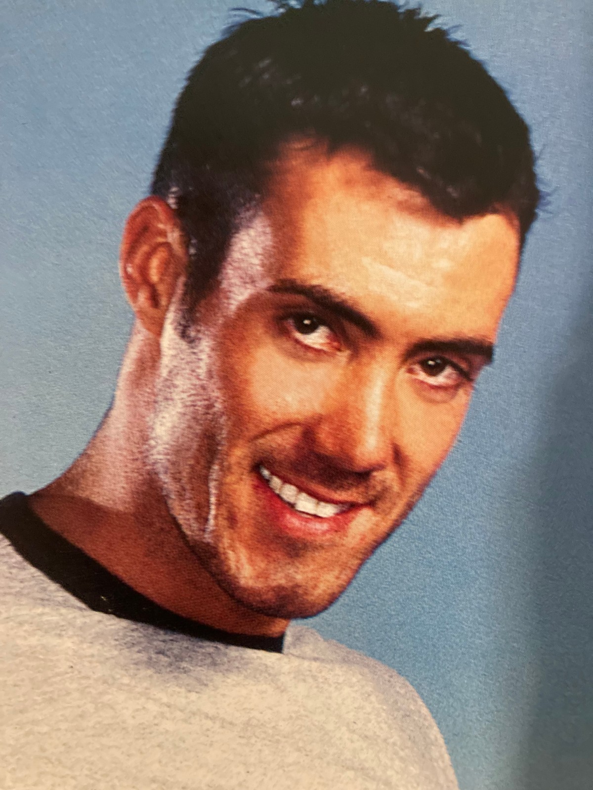 Vintage February 2002 ADVOCATE MEN Magazine, Playgirl-Like, Cover: Magnus