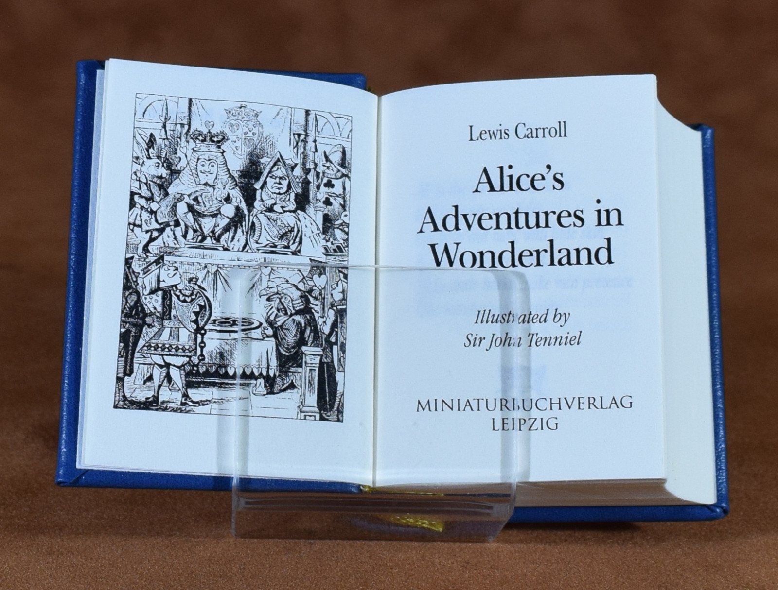 MINIATURE BOOK Alice´s Adventures in Wonderland