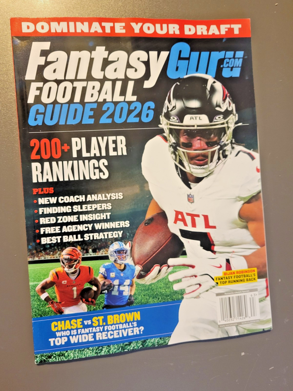 Fantasy Football Guide 2026 by Guru.com-Dominate Your Draft-200+ Player Rankings