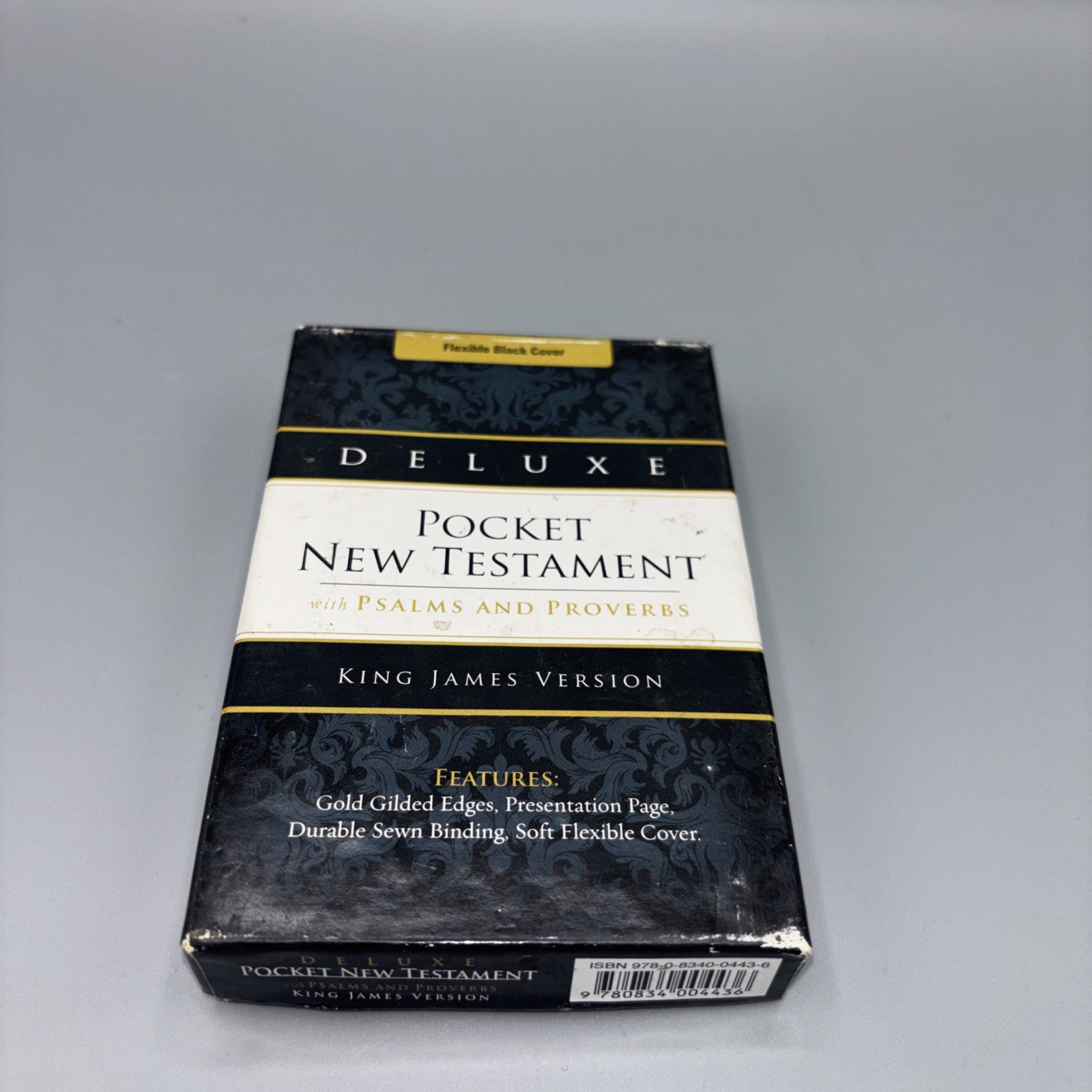 Deluxe Pocket New Testament with Psalms and Proverbs by Not Available (2010,…