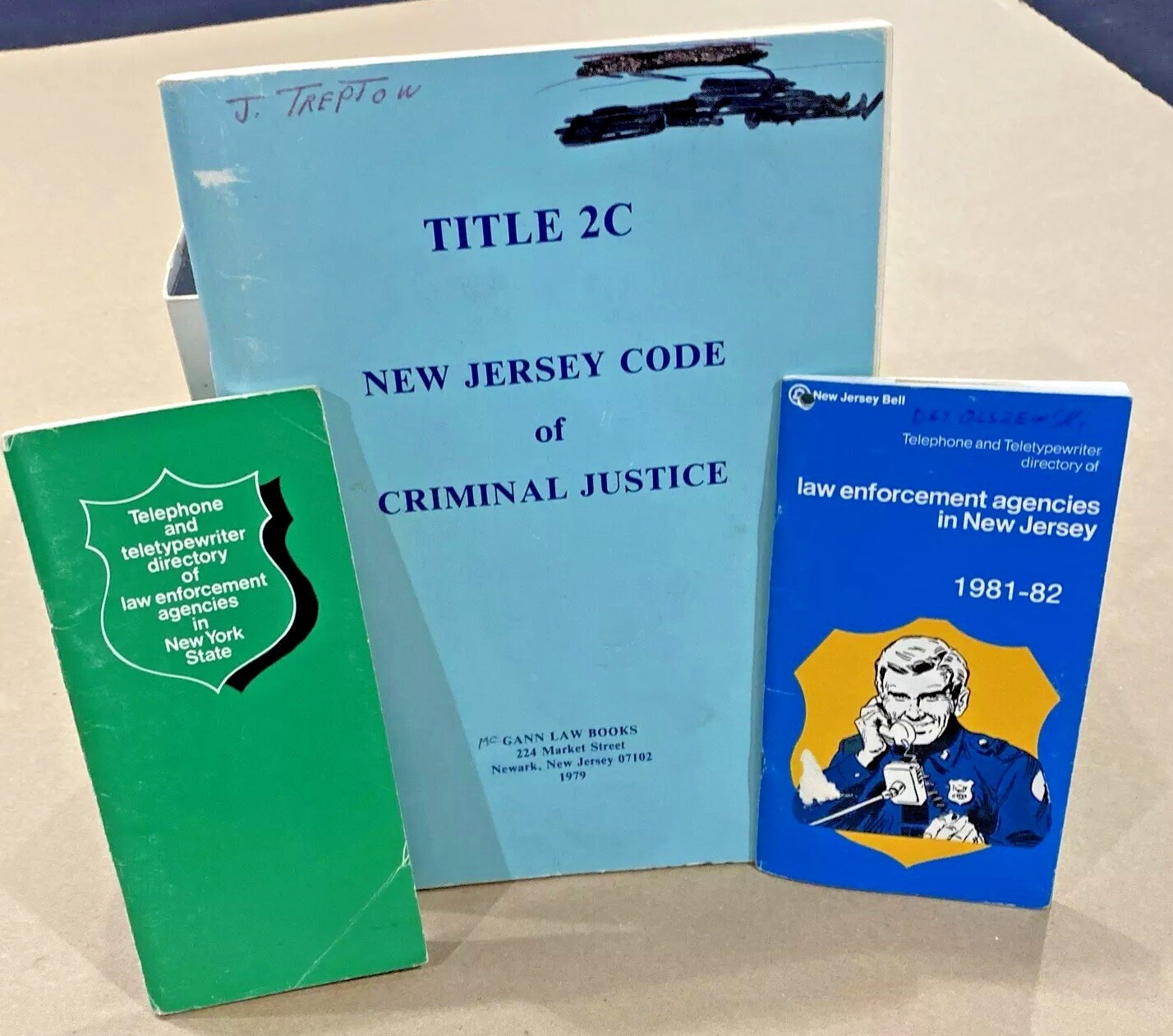 Lot Of Vtg NY & NJ Police Booklets Pamphlets Code Laws Manual Telephone Agency