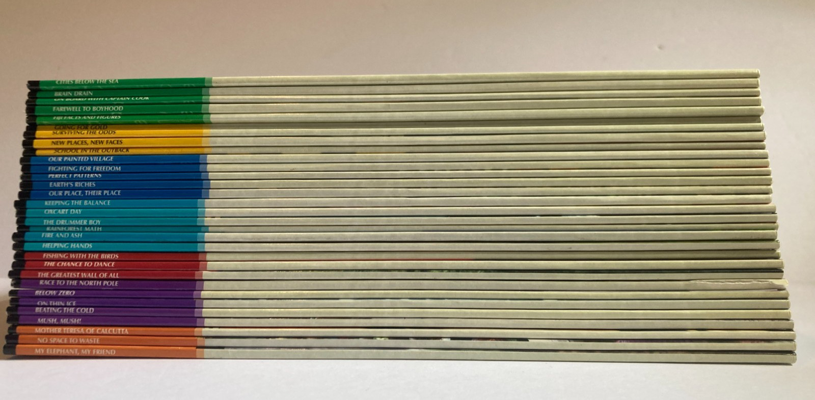lot WORLDSCAPES eta cuisenaire WORLD SCAPES India ACTIC china AFRICA Lot of 31