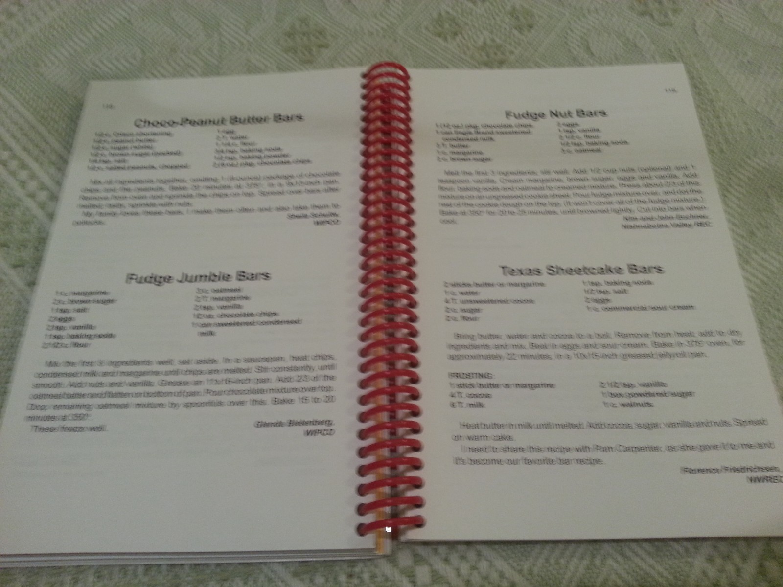 COOPERATIVE COOK&rsquo;S BEST Cookbook 205 pages IOWA Power Cooperatives Cookbook