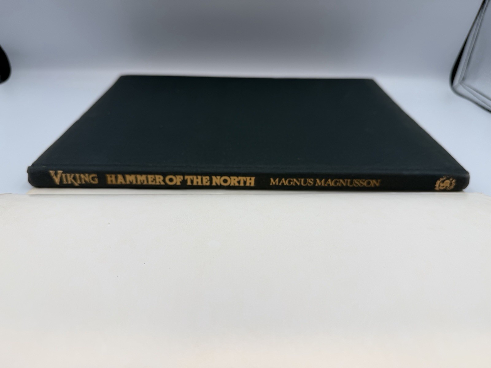 VIKING Hammer of the North by Magnusson, Magnus 1st Edition 1st Printing HC/DJ