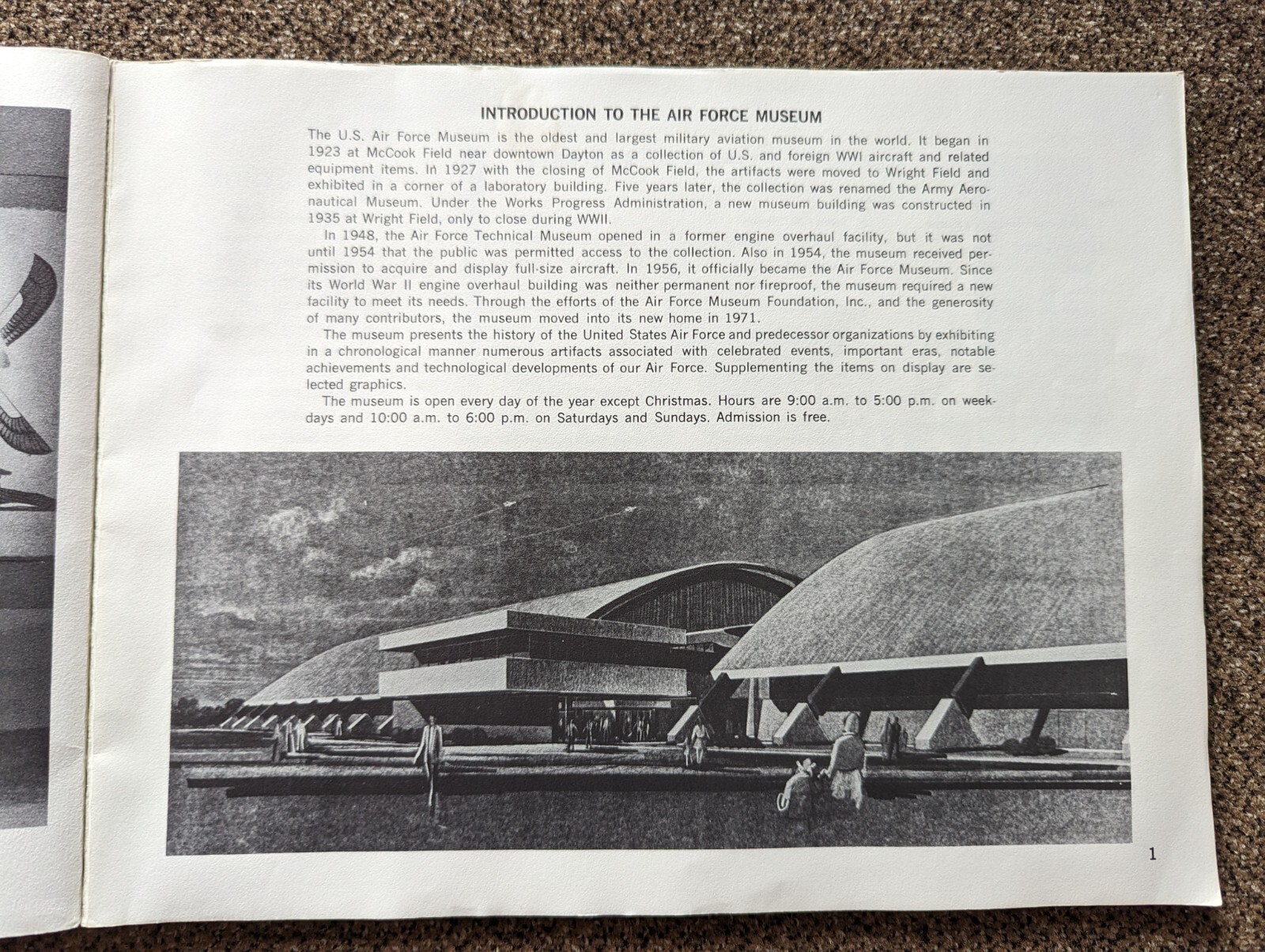United States Air Force Museum Souvenir & Wright-Patterson AFB Military 1970&rsquo;s