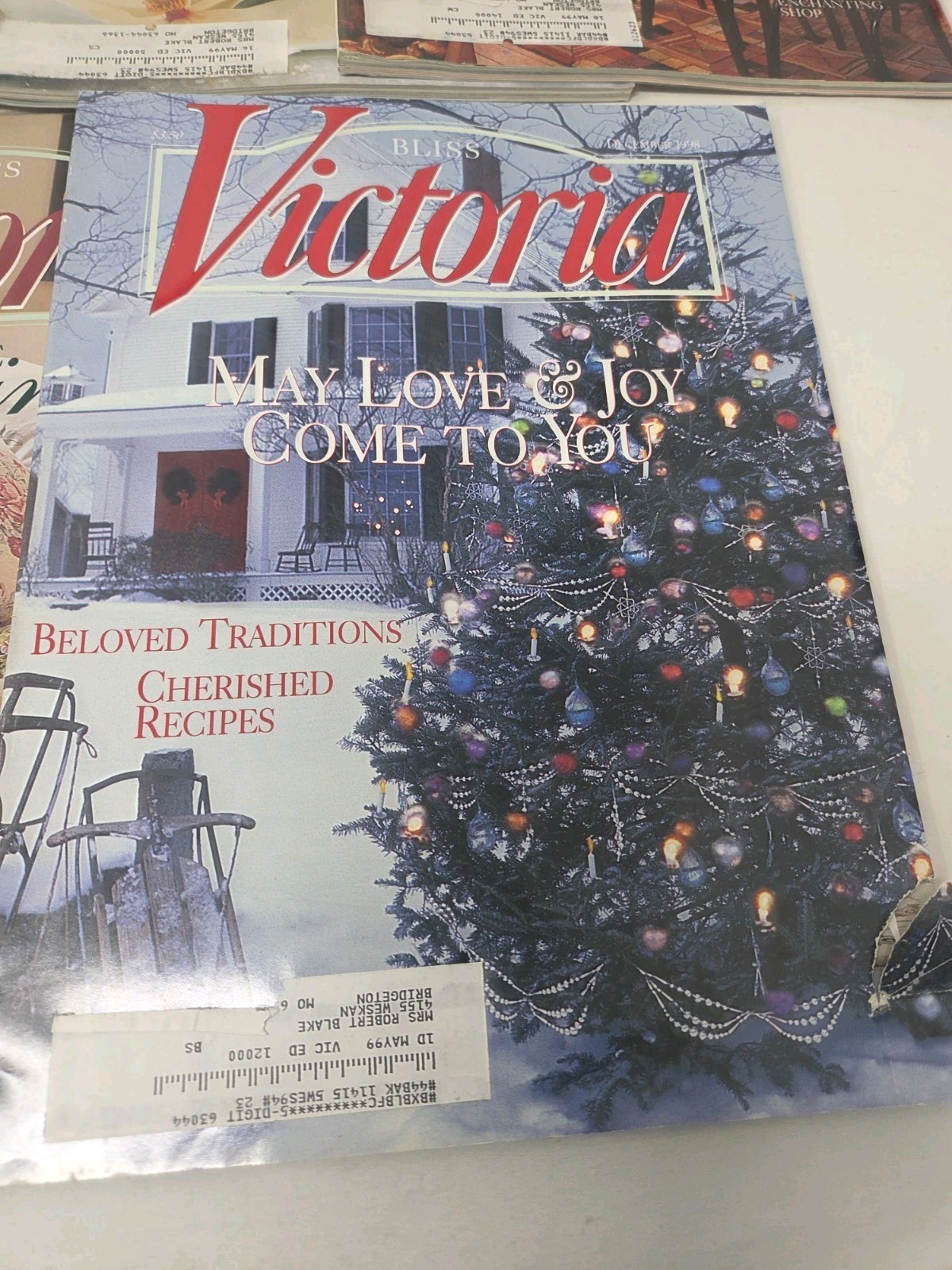 Mixed Lot of 11 Victoria Magazine (1996-1998) Lot 3