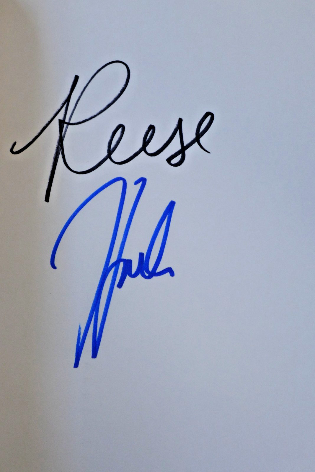 REESE WITHERSPOON HARLAN COBEN AUTOGRAPHED GONE BEFORE GOODBYE NEW SIGNED BOOK