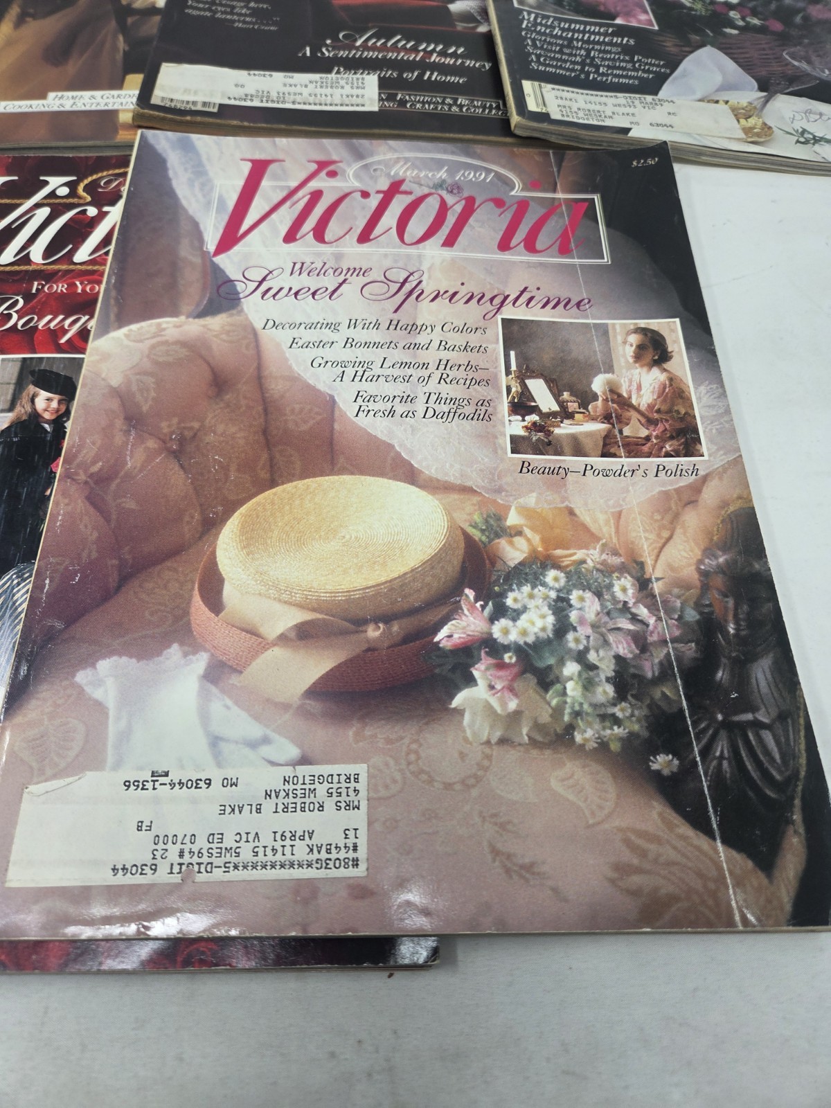 Mixed Lot of 10 Victoria Magazine (1987-1991) Lot 1