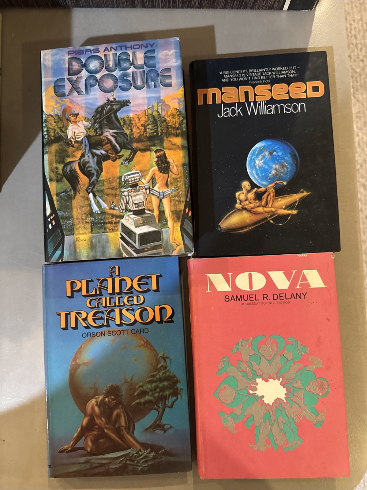 Mixed Lot of 26 Sci-Fi Novels HCDJ