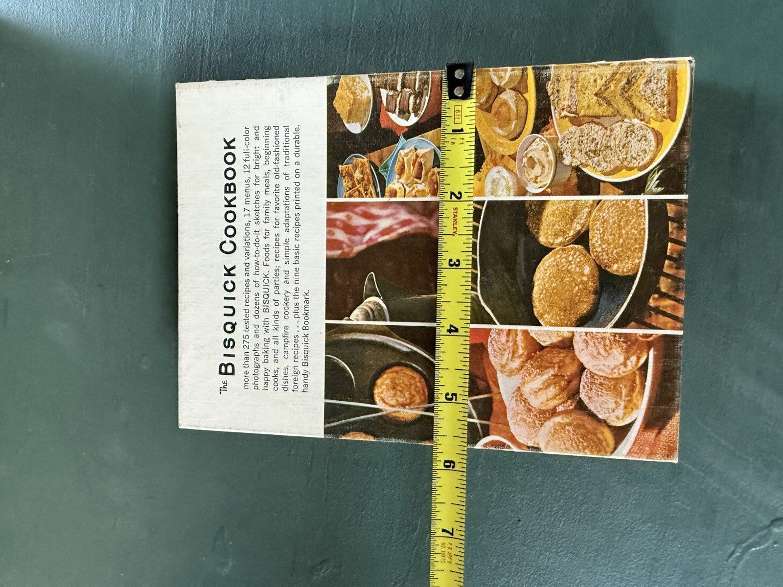 The Bisquick Cookbook – Recipes from Betty Crocker -(1964 – Hard Cover )