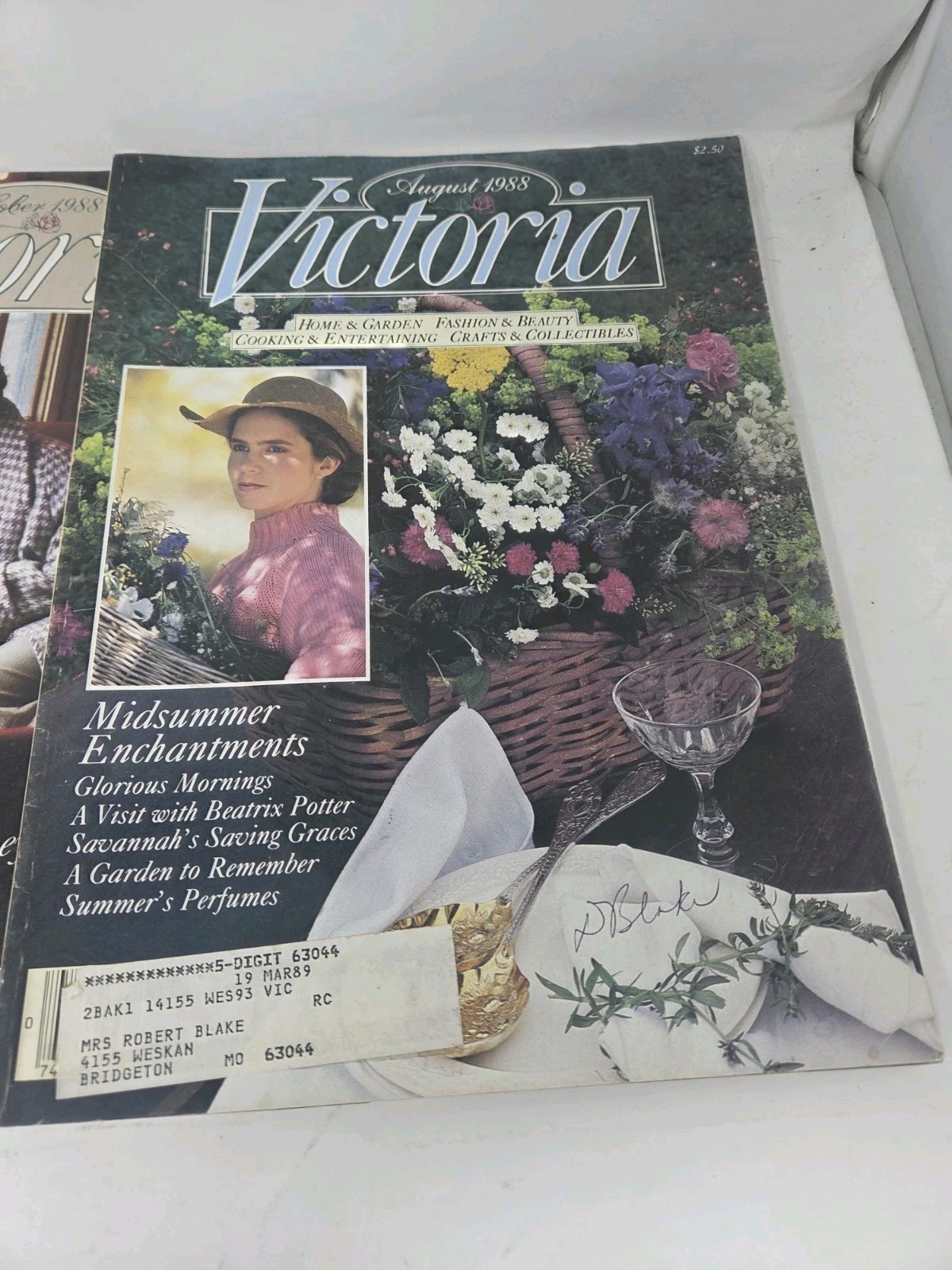 Mixed Lot of 10 Victoria Magazine (1987-1991) Lot 1
