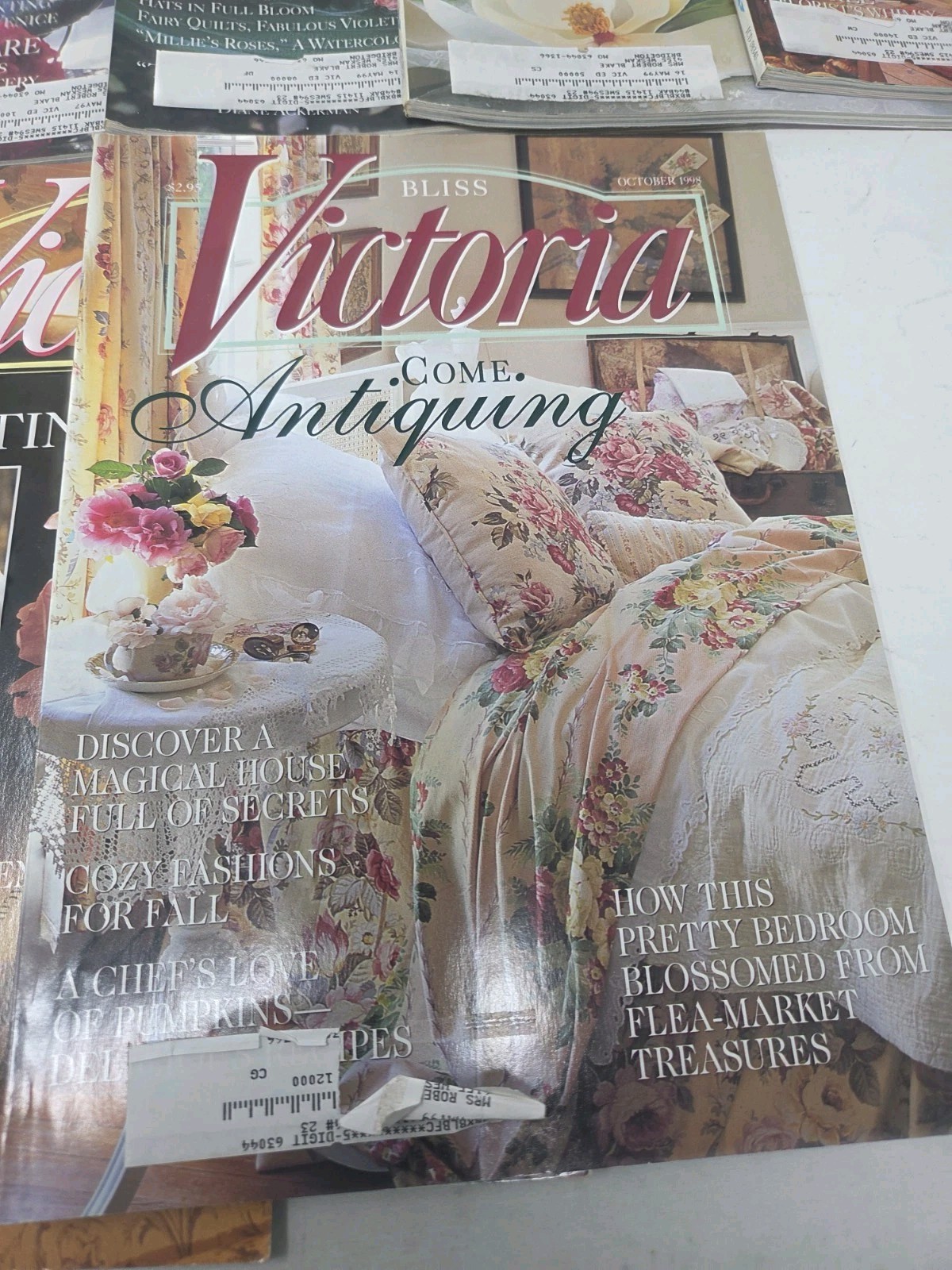 Mixed Lot of 11 Victoria Magazine (1996-1998) Lot 3