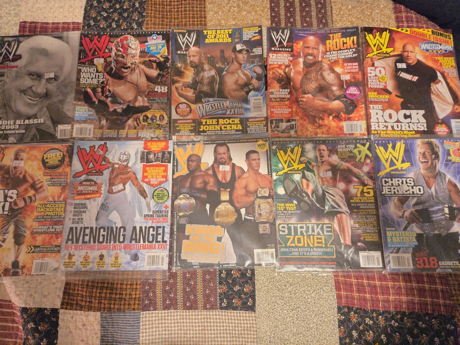 wwe magazine lot Of 20 From Mid 2000&rsquo;s To Early 2010&rsquo;s
